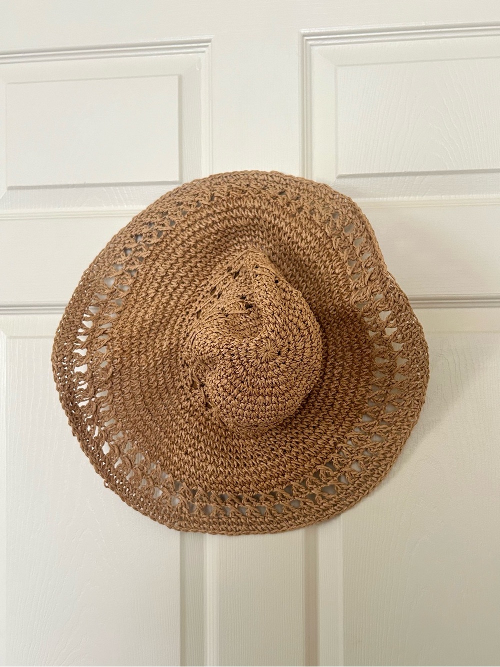 NWT Aerie Oversized Paper Straw Hat Beach Coastal Summer